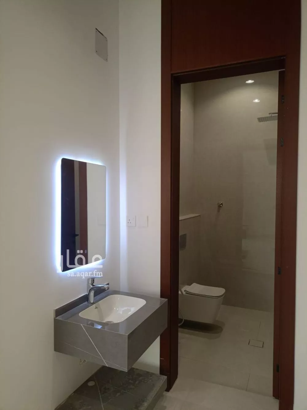 فيلا 6 غرف في الجنادرية 10