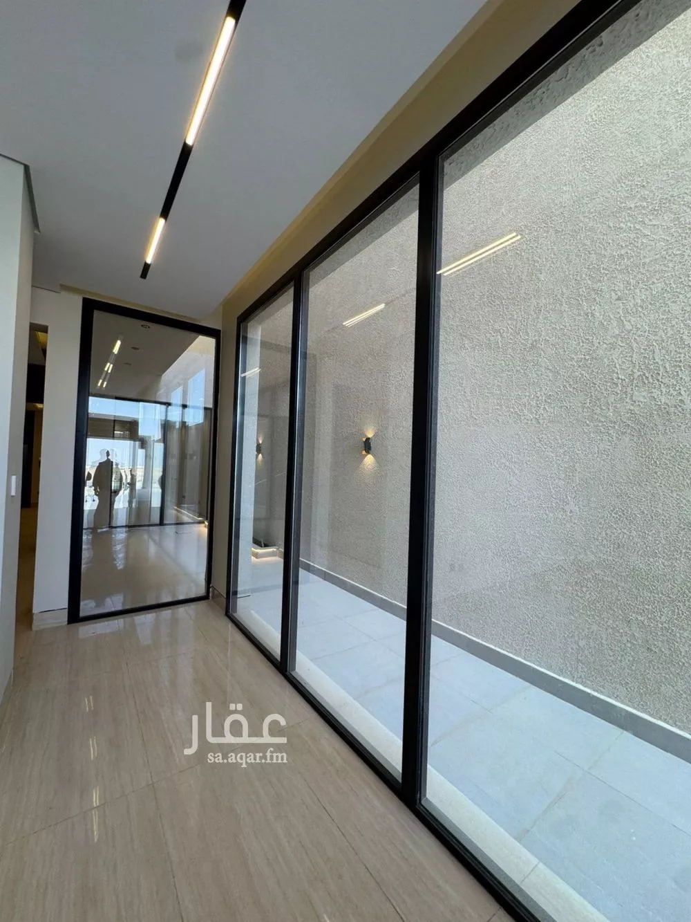 فيلا 5 غرف في النرجس 16