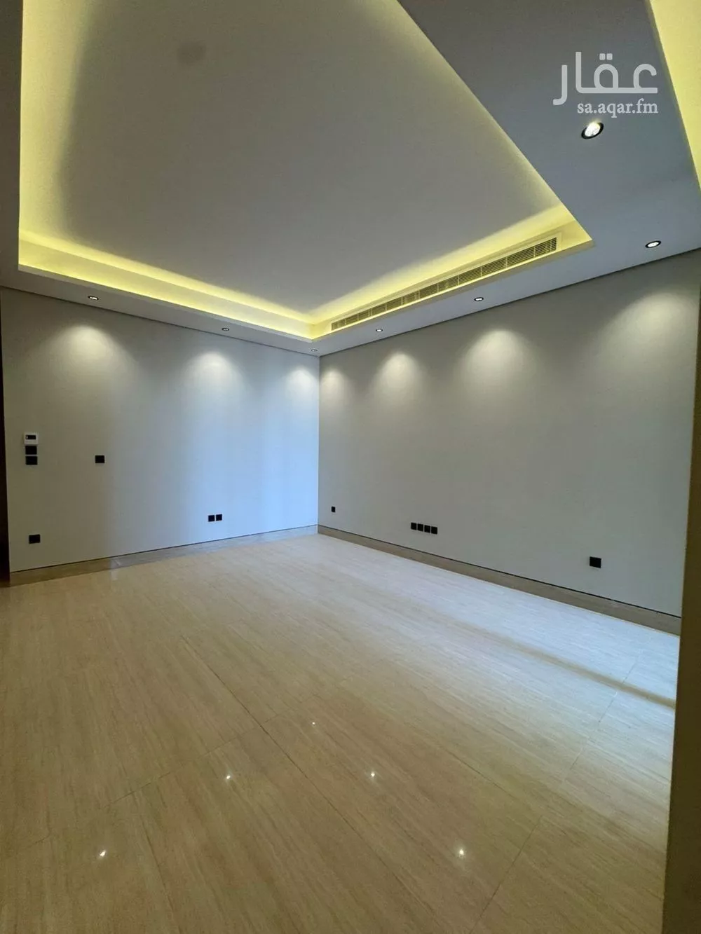 فيلا 5 غرف في النرجس 17