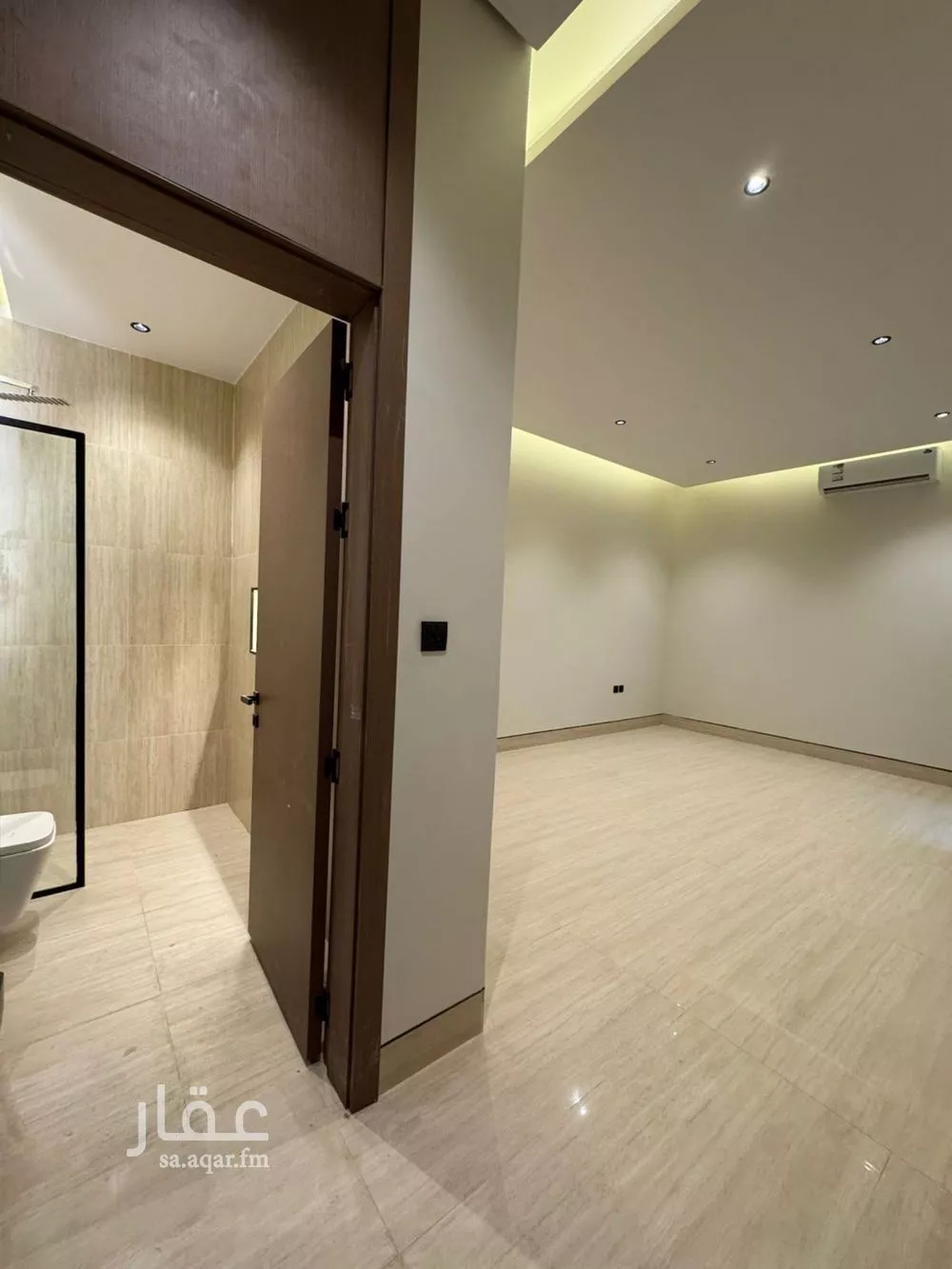 فيلا 5 غرف في النرجس 19