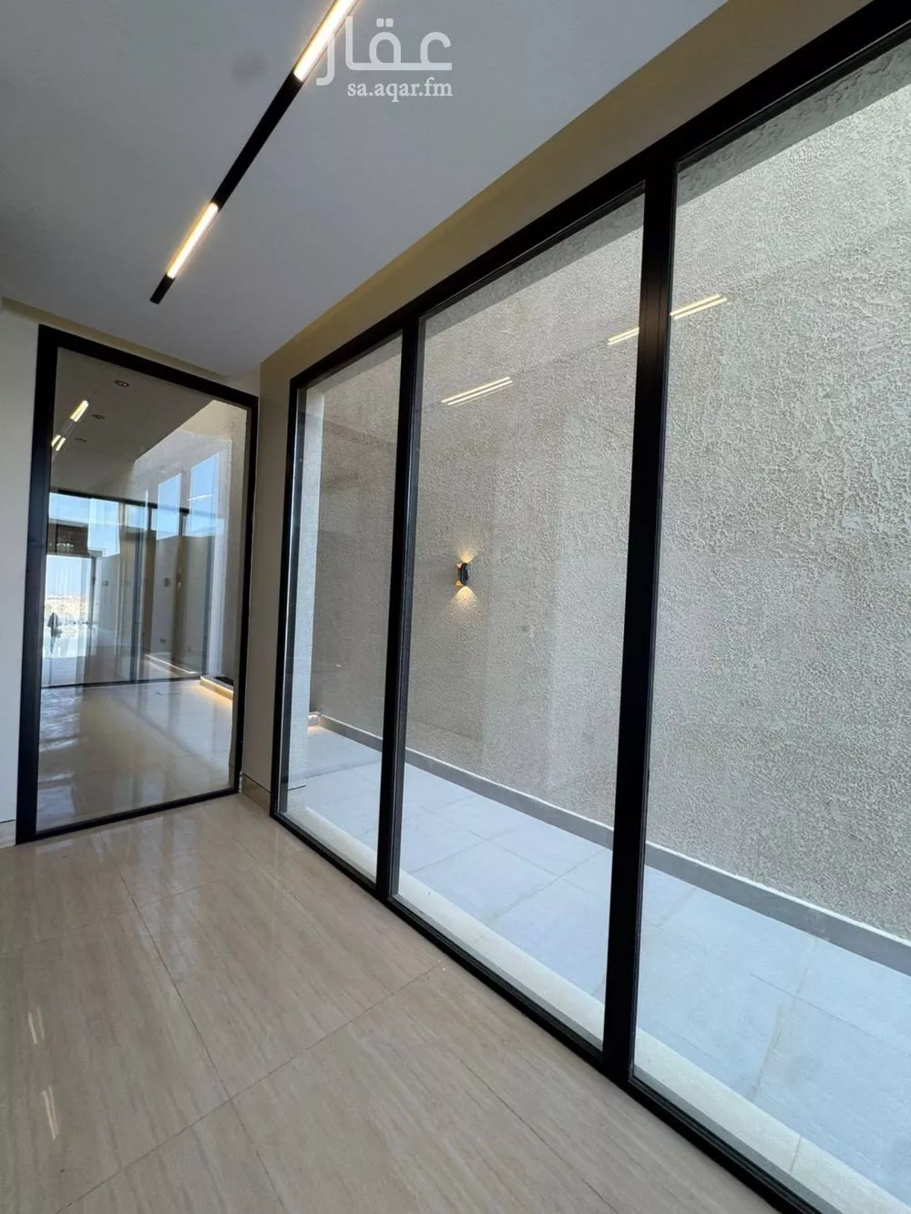 فيلا 5 غرف في النرجس 22