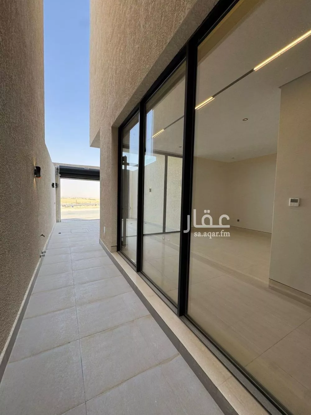 فيلا 5 غرف في النرجس 9