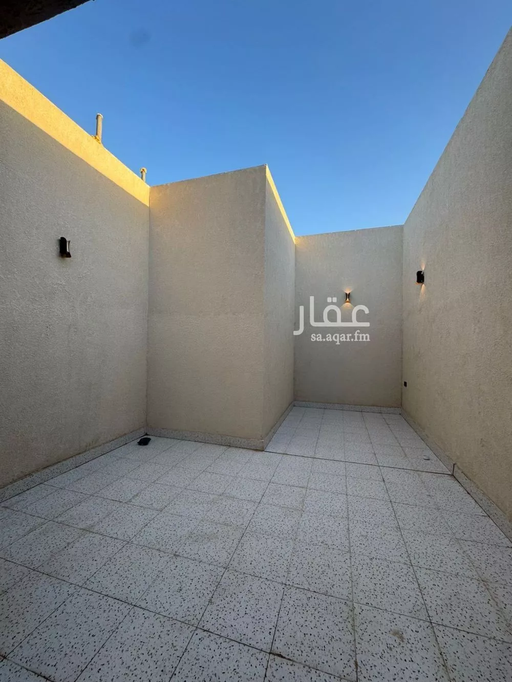 فيلا 5 غرف في العارض 14