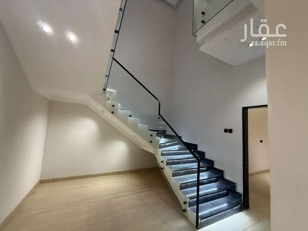 شقة 7 غرف في الرحمانية 11