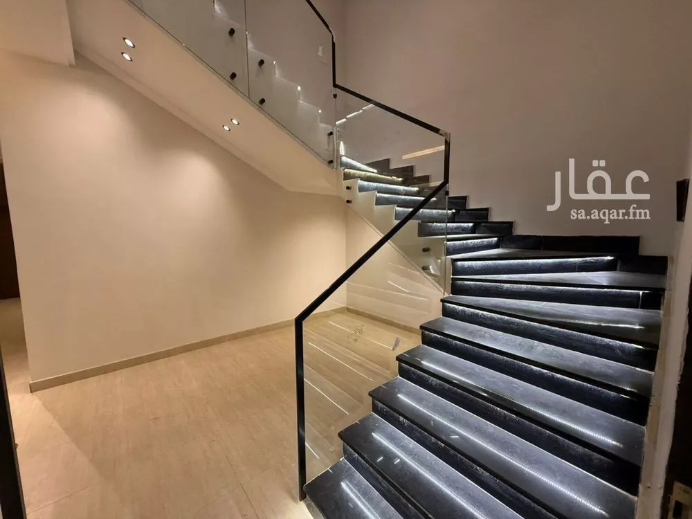 شقة 7 غرف في الرحمانية 18