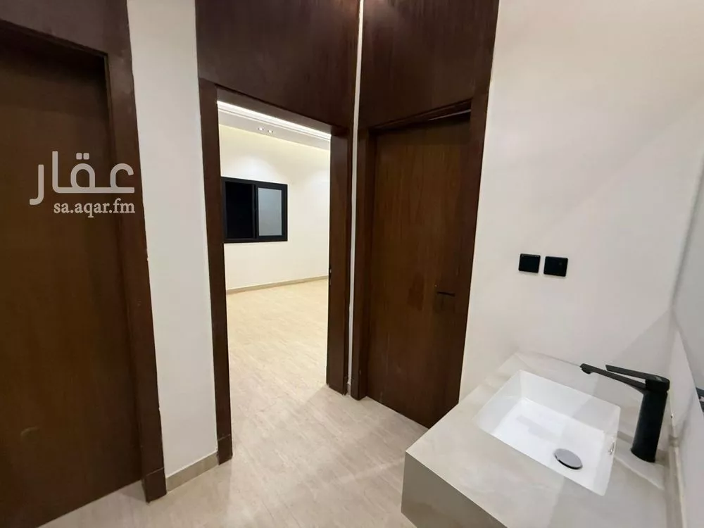 شقة 7 غرف في الرحمانية 10