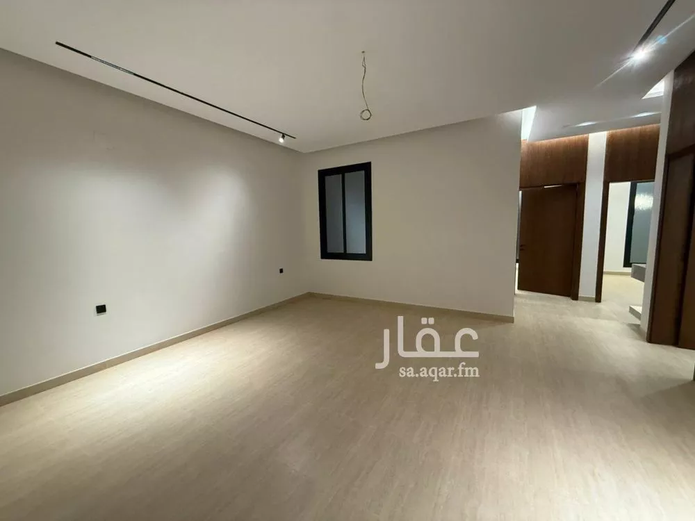 فيلا 7 غرف في الرحمانية 2