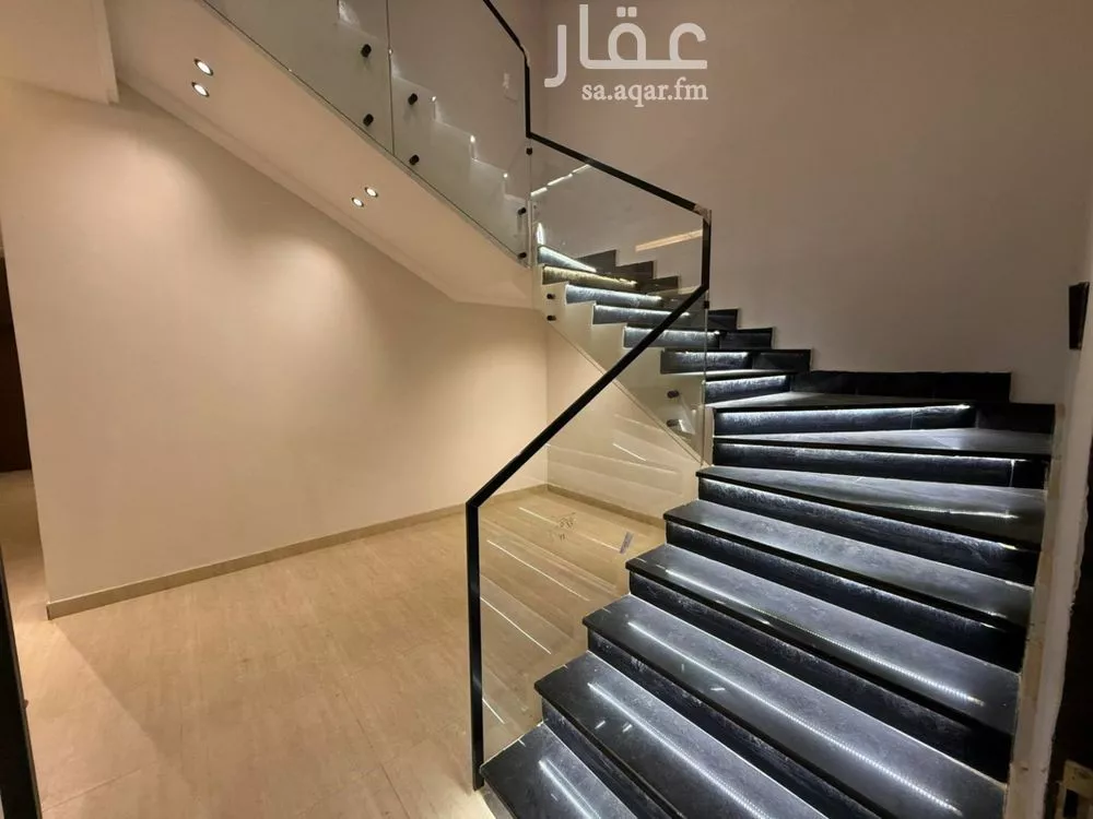 فيلا 7 غرف في الرحمانية 21