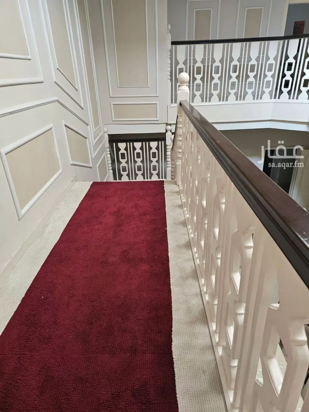 فيلا 8 غرف في الخليج 4