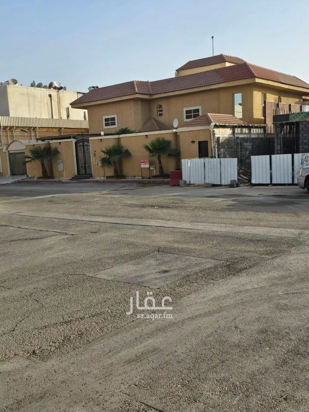 فيلا 8 غرف في الخليج 6