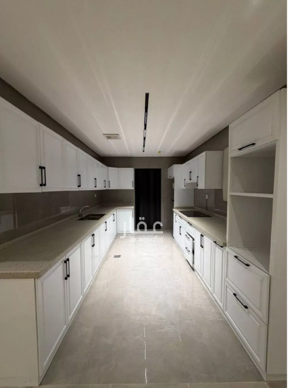 شقة 3 غرف في الملقا 2