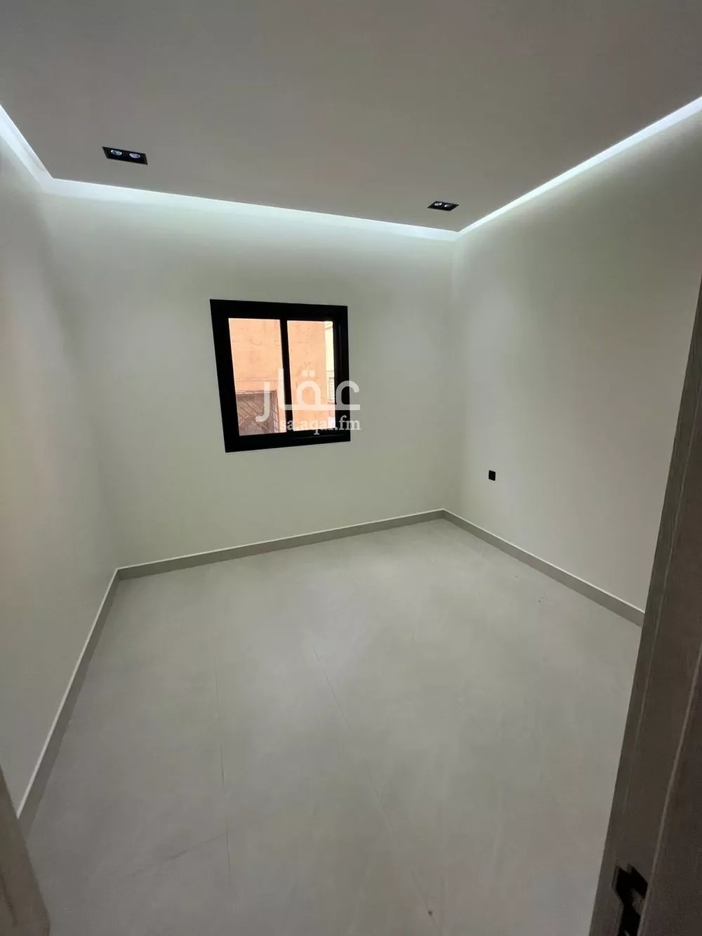 فيلا 5 غرف في الخليج 2