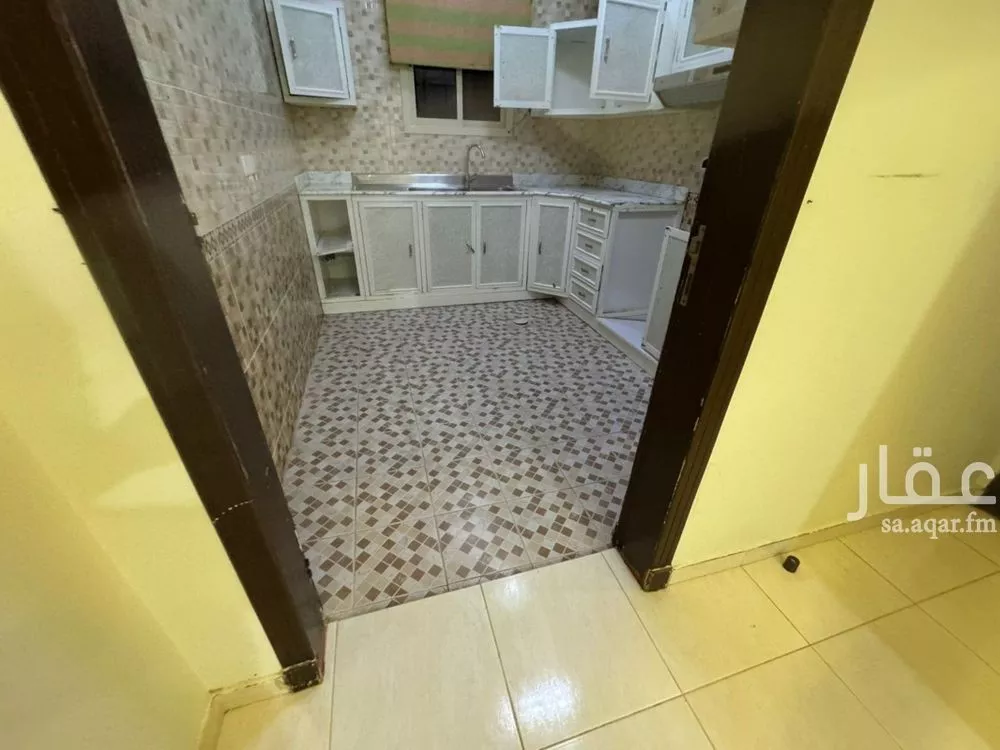 شقة 3 غرف في قرطبة 3