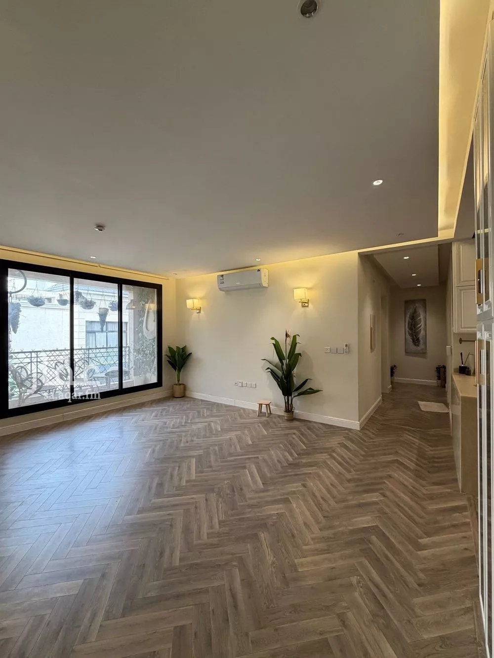 3 bedroom apartment in Al Yasmin 5