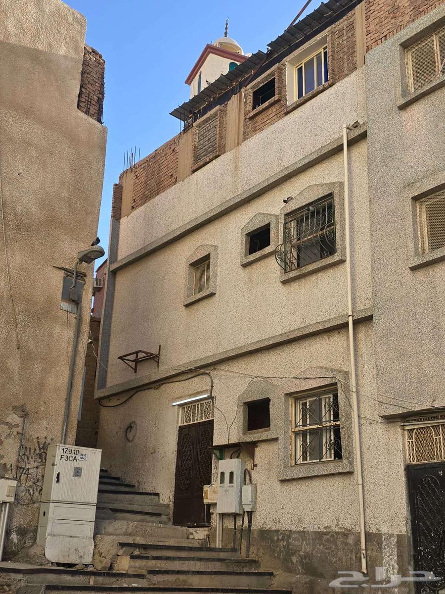 شقة 6 غرف في ريع زاخر 6