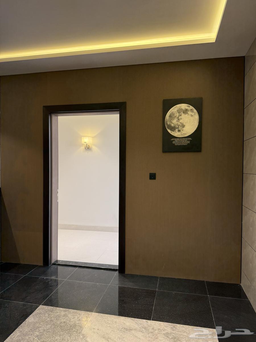 شقة 4 غرف في الملك فهد 13