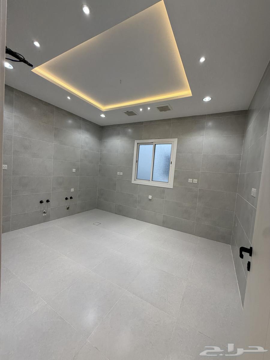 شقة 4 غرف في الملك فهد 6