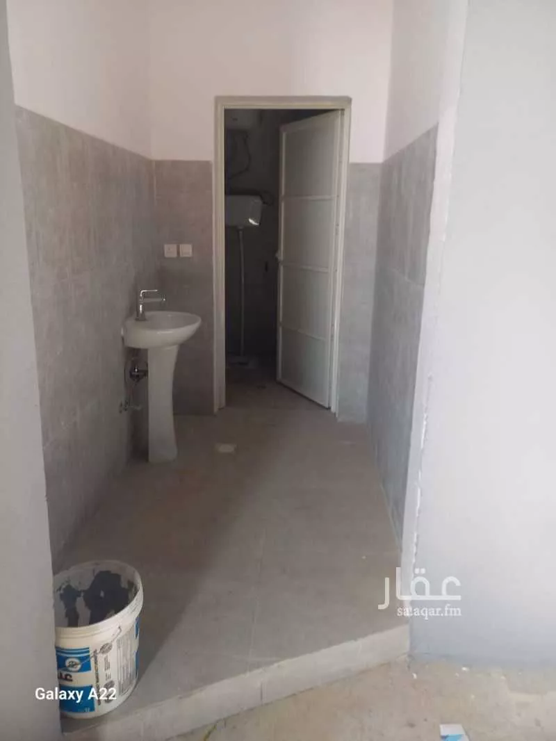 18163 sqm warehouse in Al Ghnamiah 5