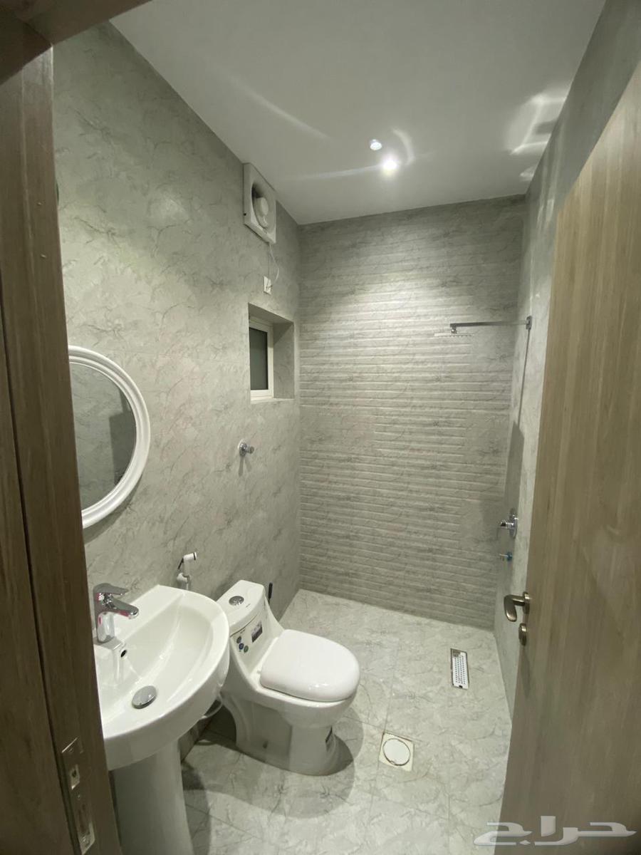 شقة 5 غرف في الحساء 4