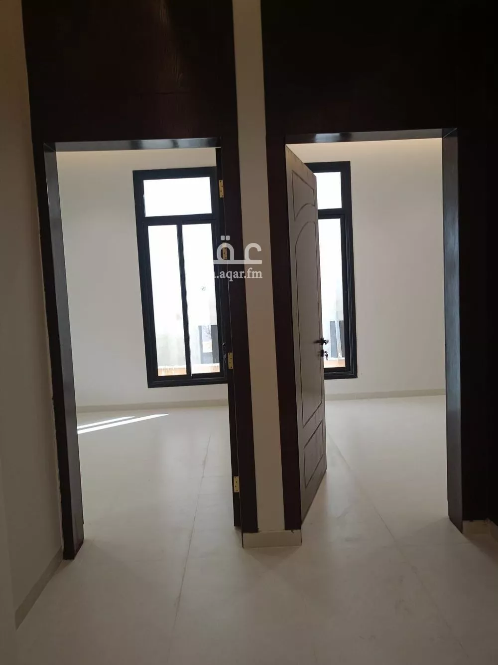 فيلا 6 غرف في الشرق 5