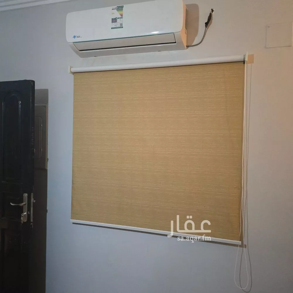 شقة 2 غرف في النزهة 4