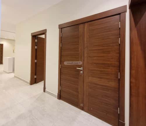 شقة 5 غرف في الواحة 4