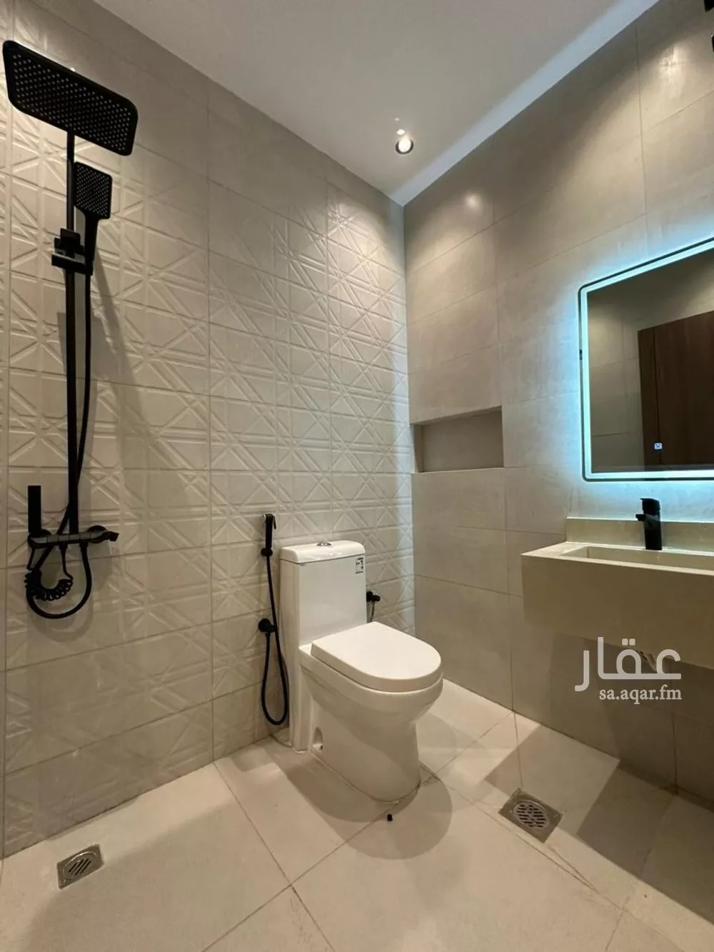 4 bedroom apartment in Al Safa 10