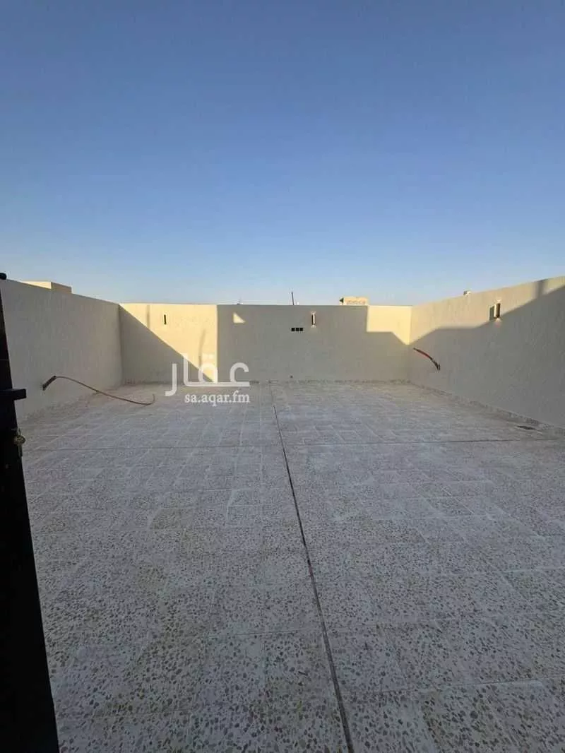 8 bedroom villa in Dhahrat Namar 23