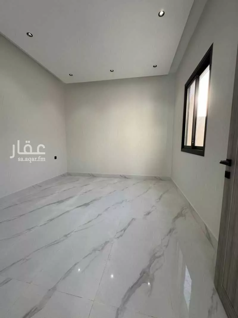 8 bedroom villa in Dhahrat Namar 25