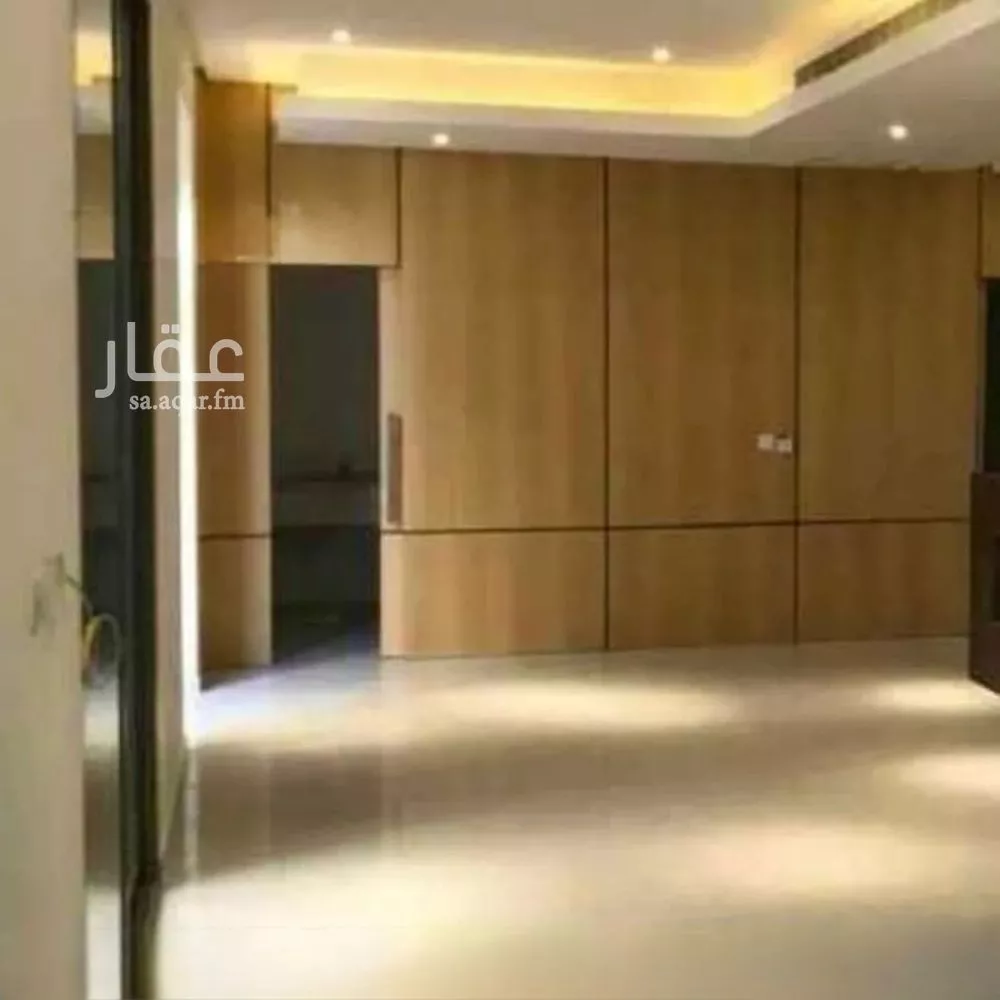 5 bedroom villa in Al Aridh 14