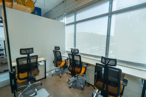 مكتب 9000 م² في السويدي 14