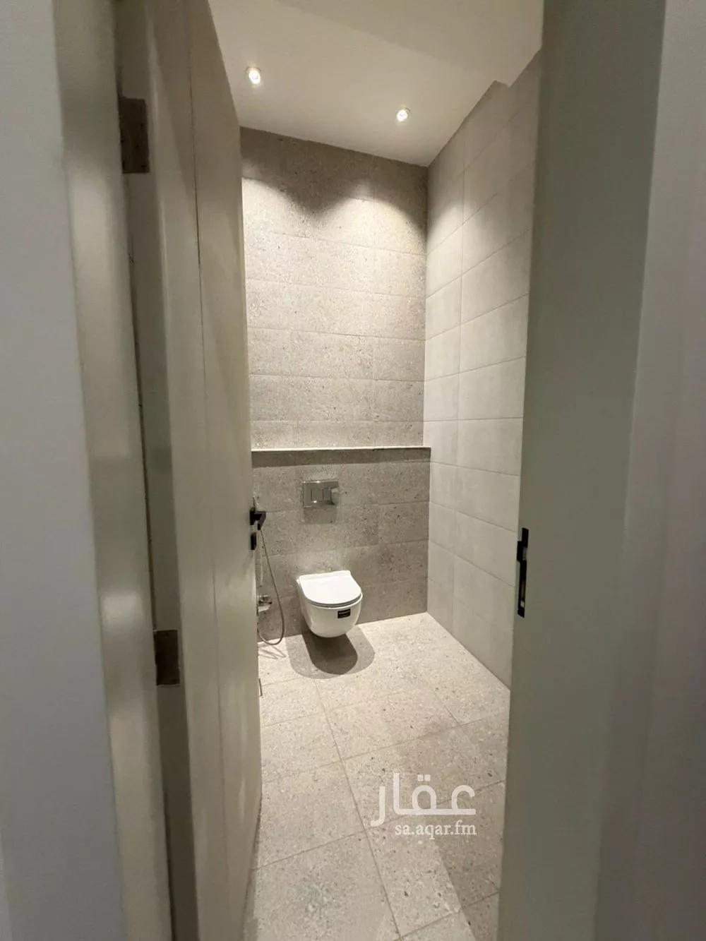 شقة 3 غرف في العارض 6