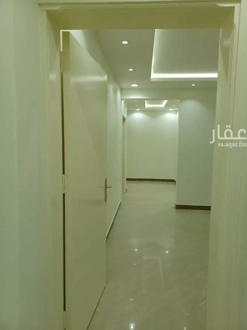 شقة 3 غرف في الرائد 7