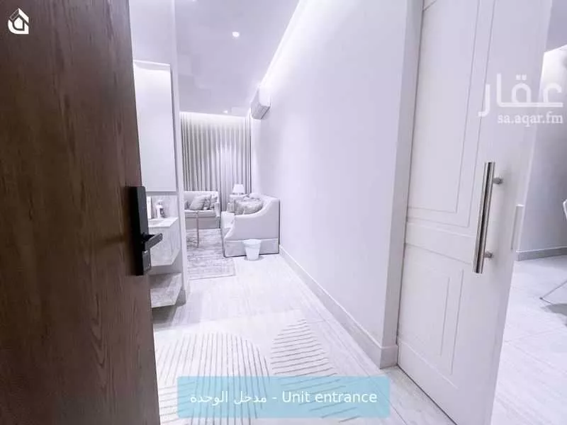 شقة 3 غرف في العارض 4