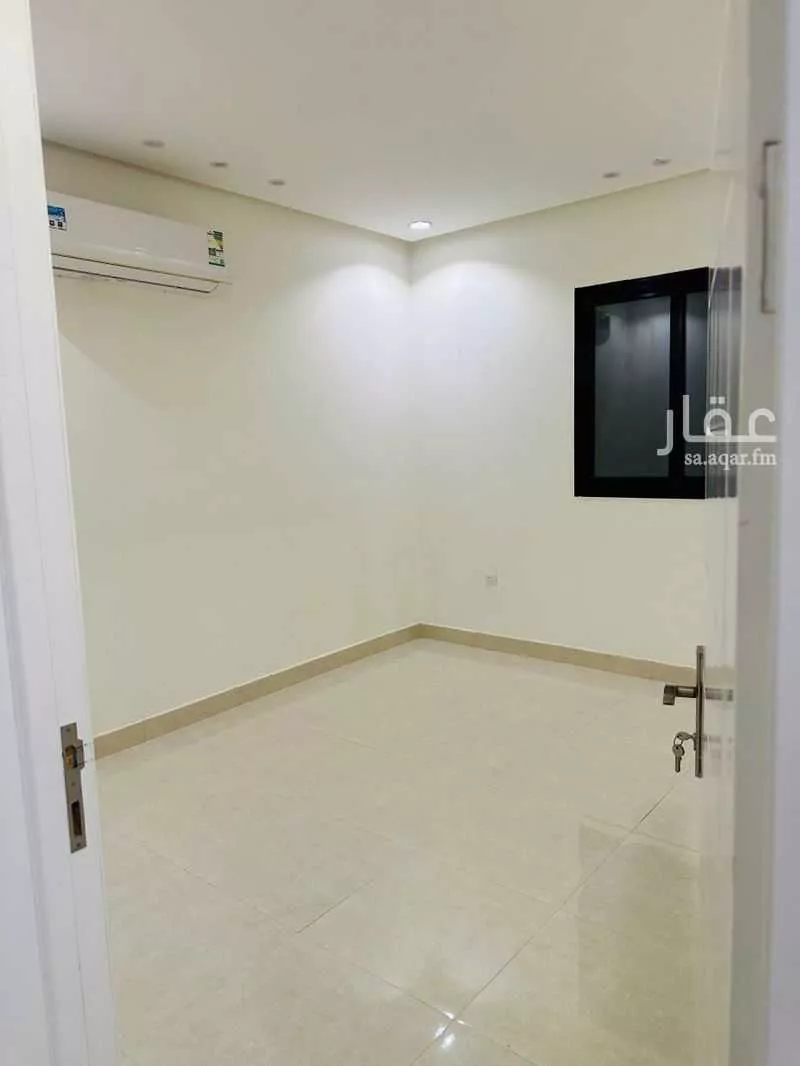 دور 3 غرف في العارض 4