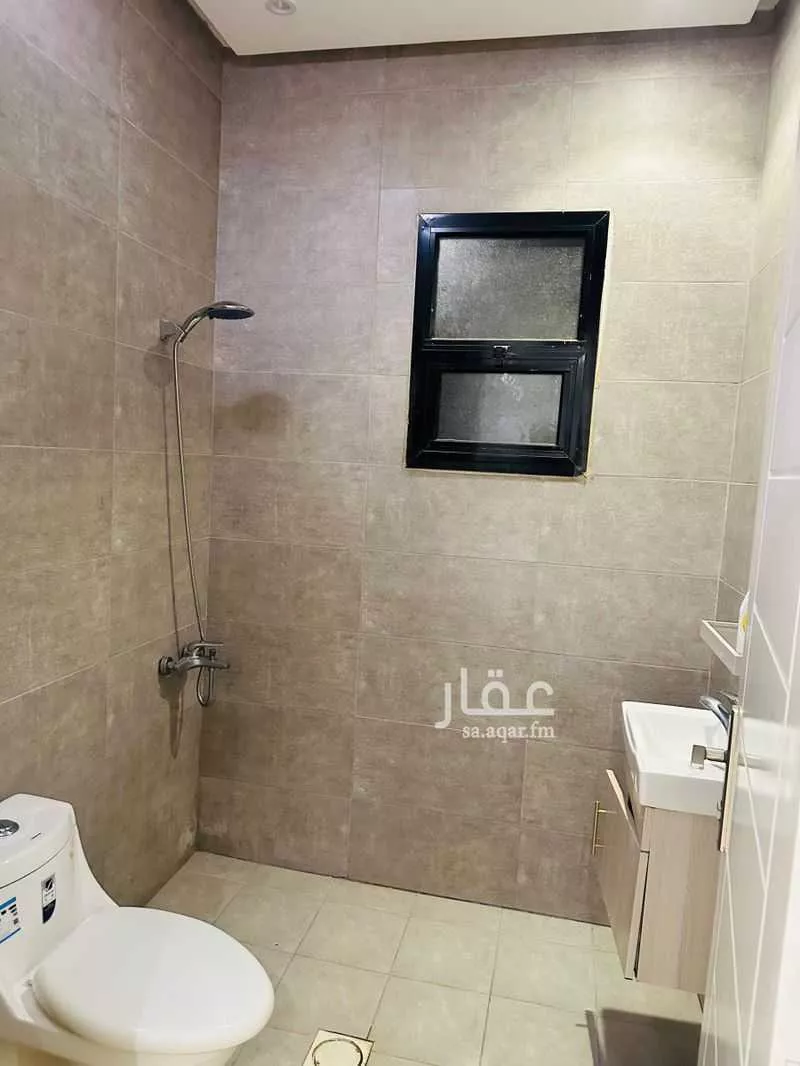 دور 3 غرف في العارض 6