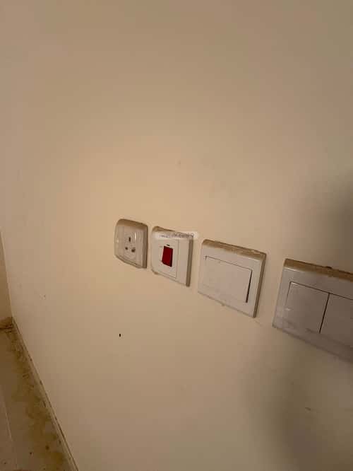 شقة 3 غرف في الدفاع 10