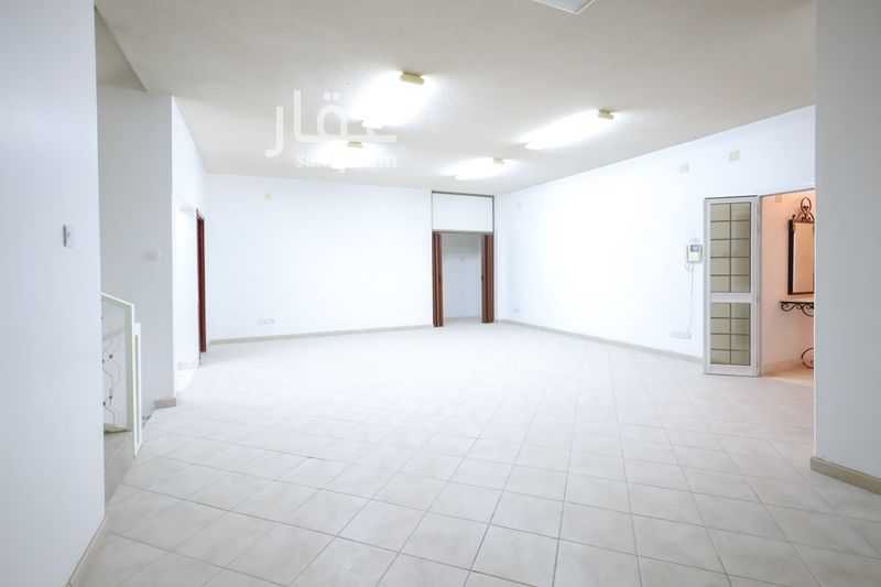 8 bedroom villa in Al Andalus, Riyadh 14