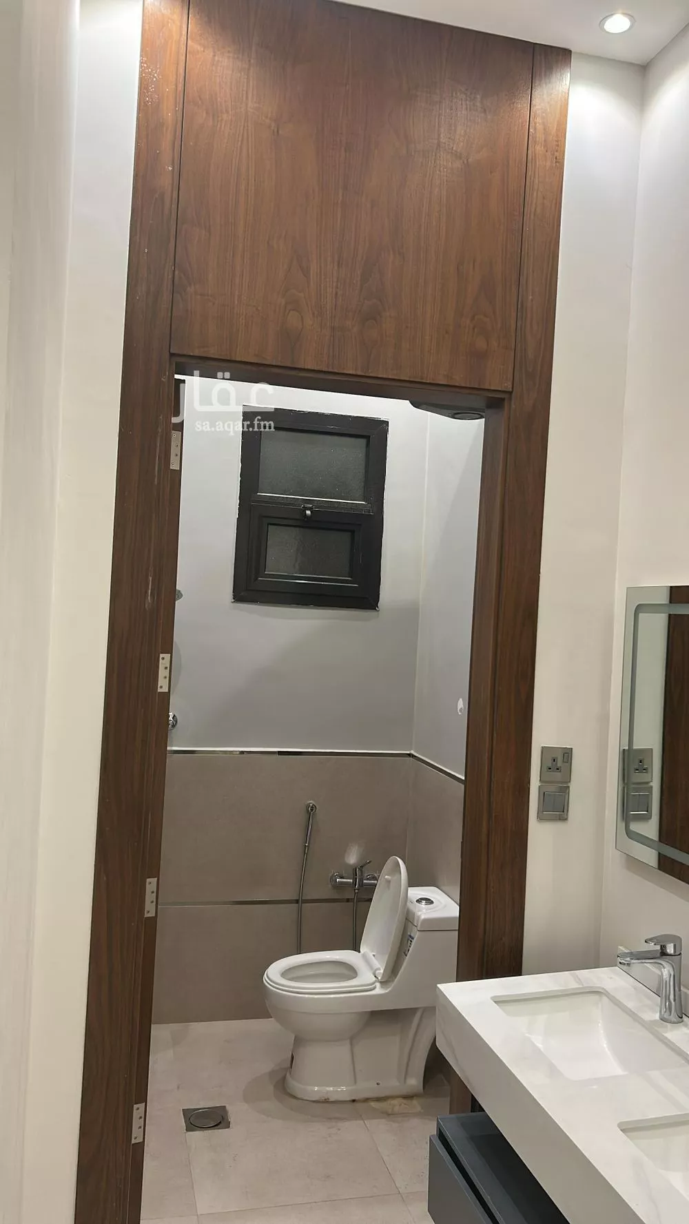 4 bedroom apartment in Dhahrat Laban 14