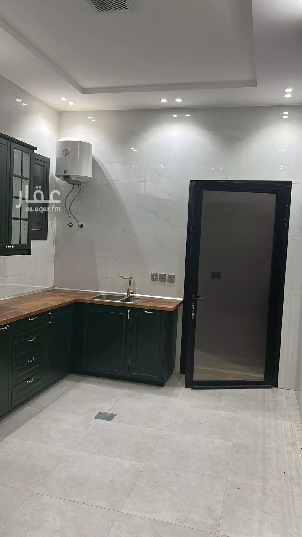 4 bedroom apartment in Dhahrat Laban 16