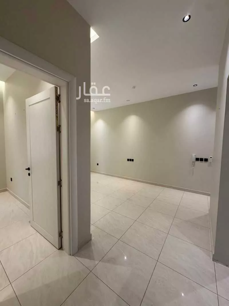 عمارة 770 م² في الكوثر 11