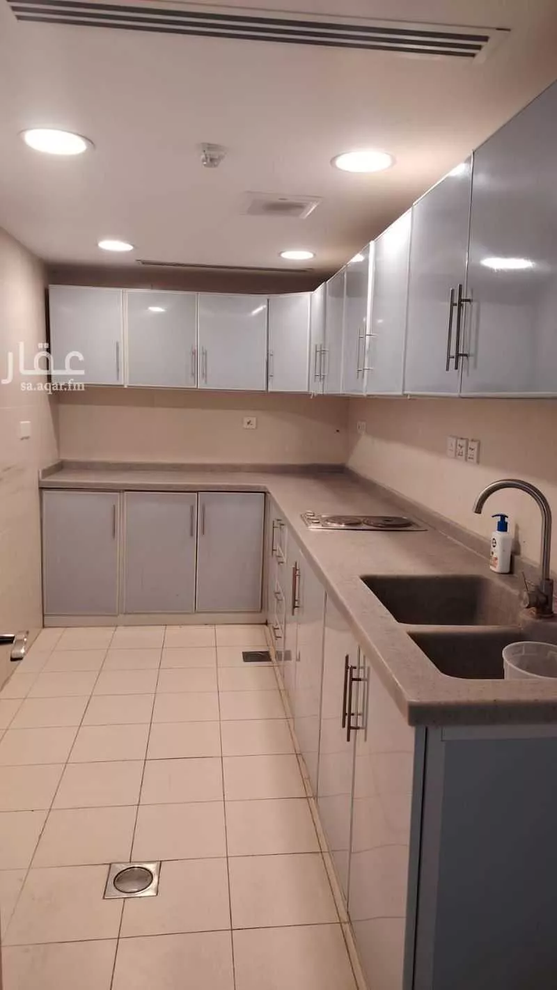 محل 928 م² في اليرموك 10