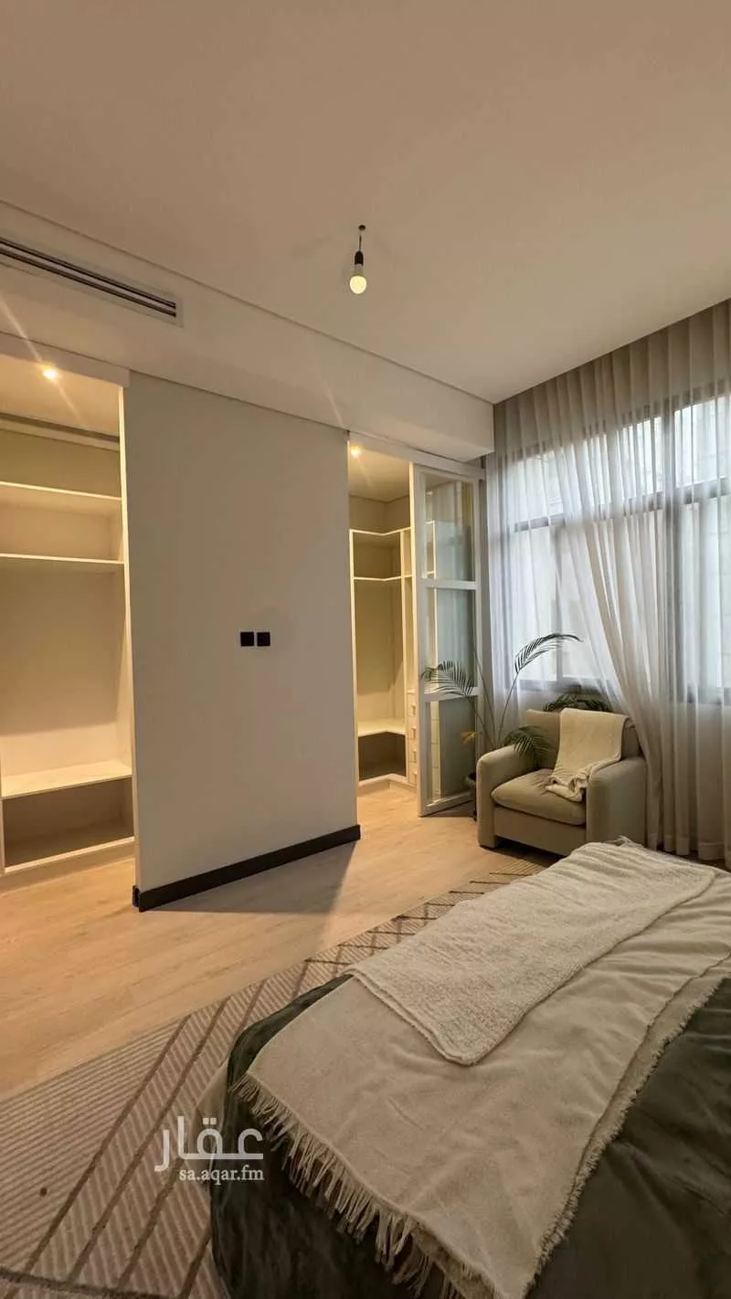 شقة 4 غرف في الروضة 10