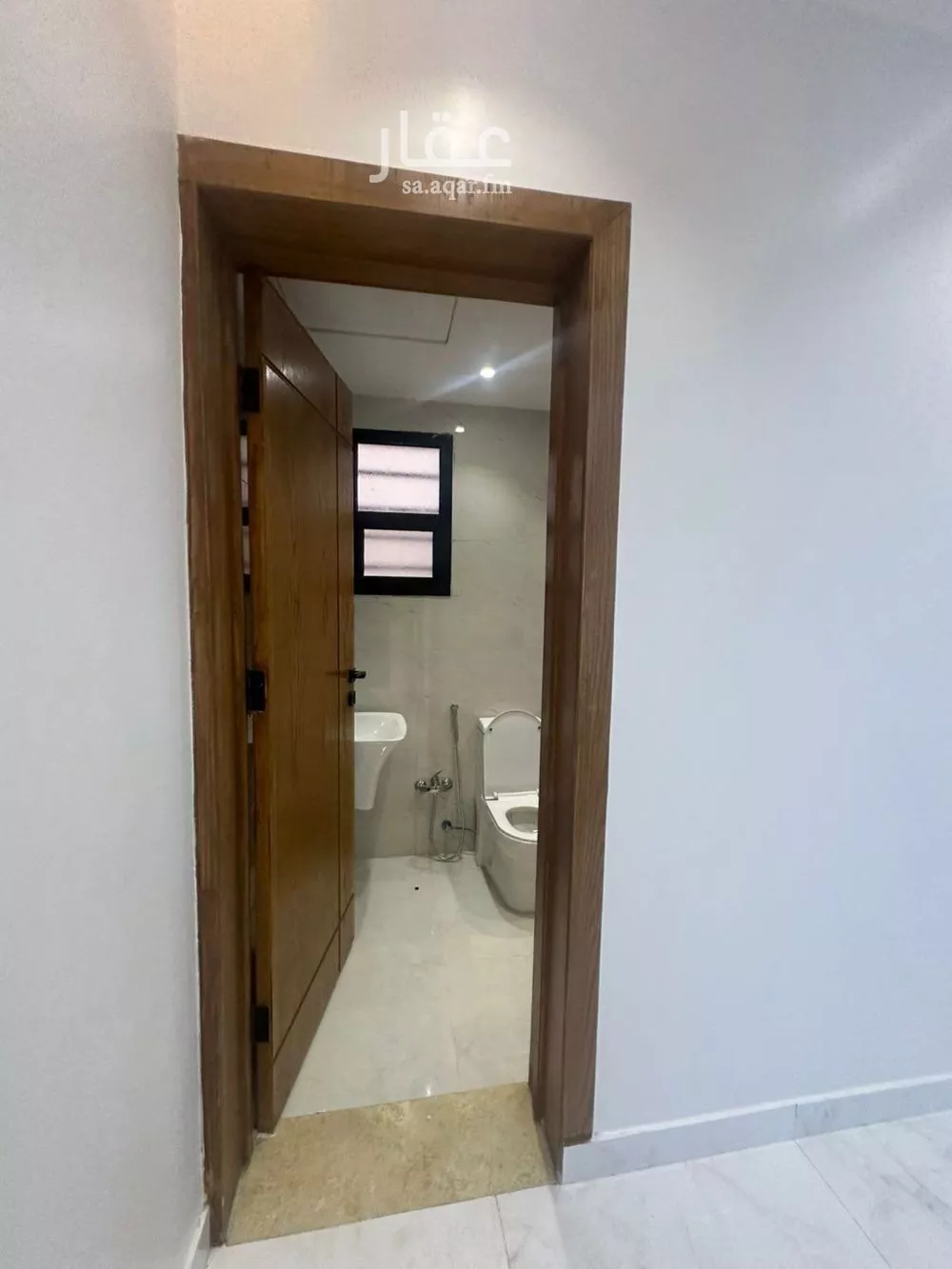 دور 7 غرف في عكاظ 19