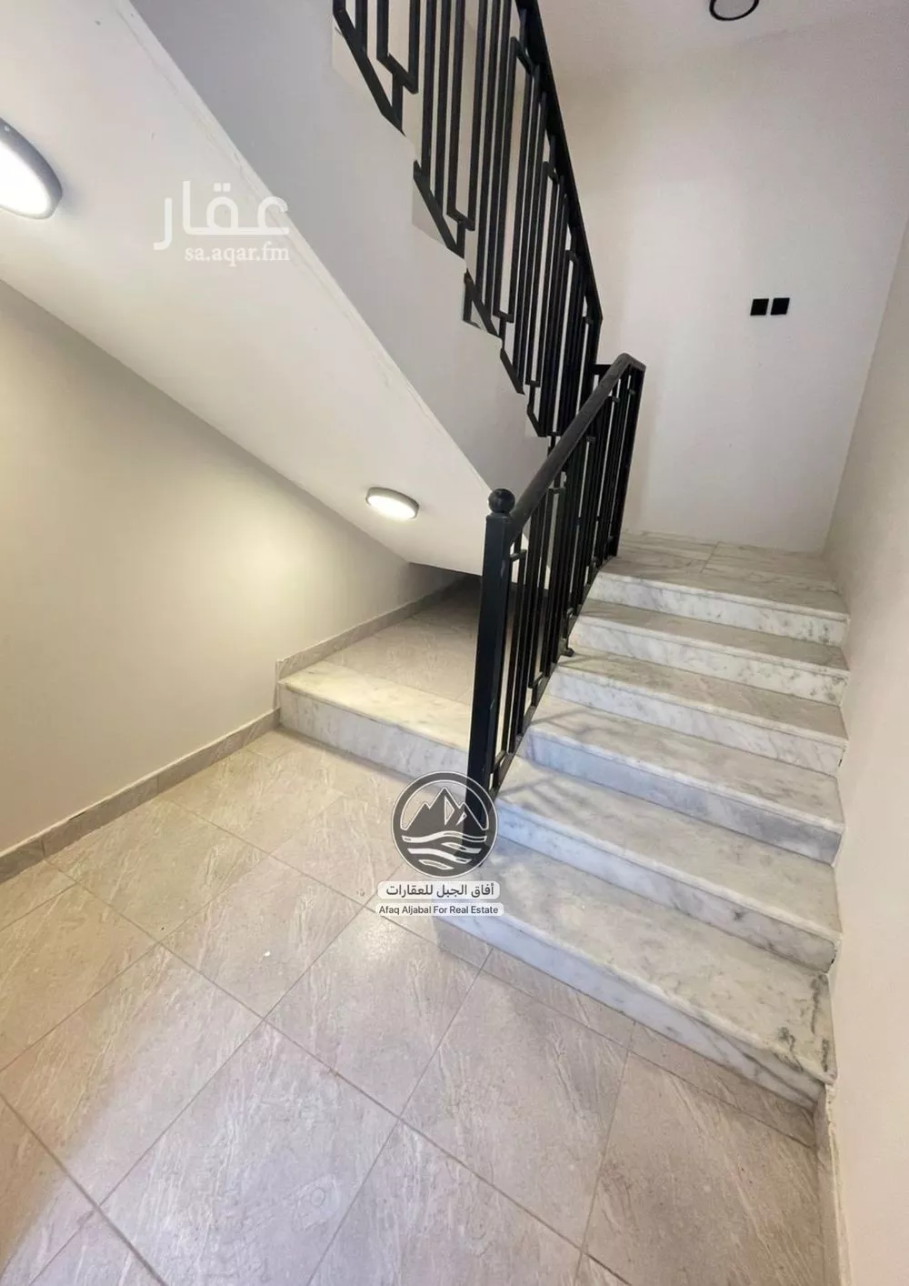 دور 4 غرف في النرجس 2