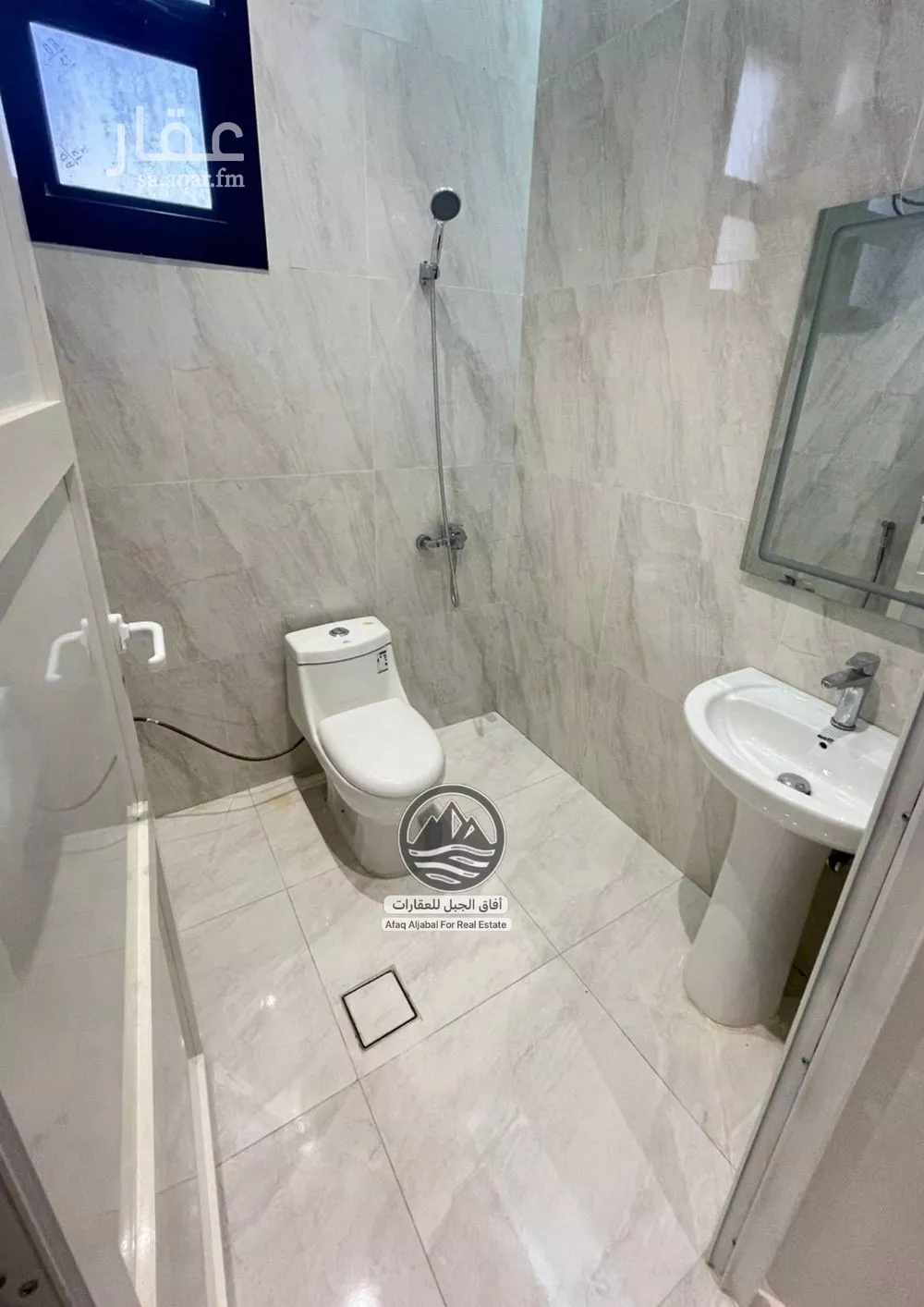 دور 4 غرف في النرجس 11