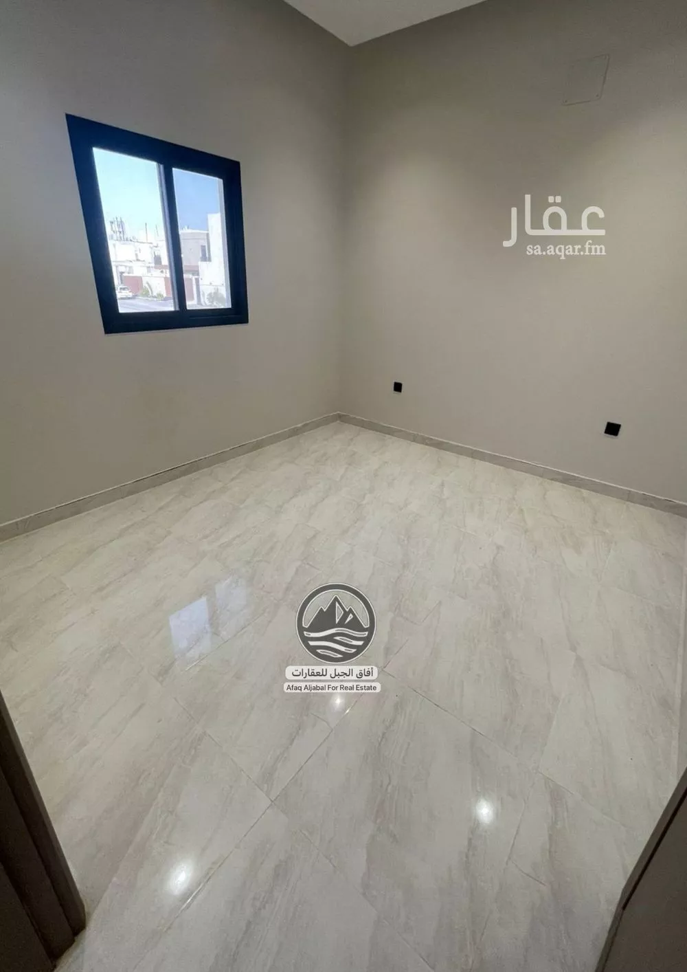 دور 4 غرف في النرجس 10