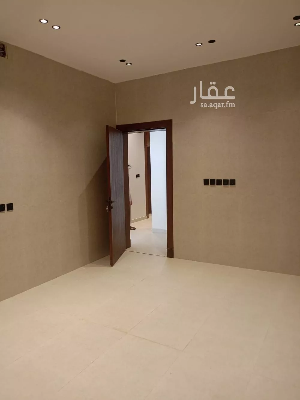 دور 3 غرف في الجنادرية 14