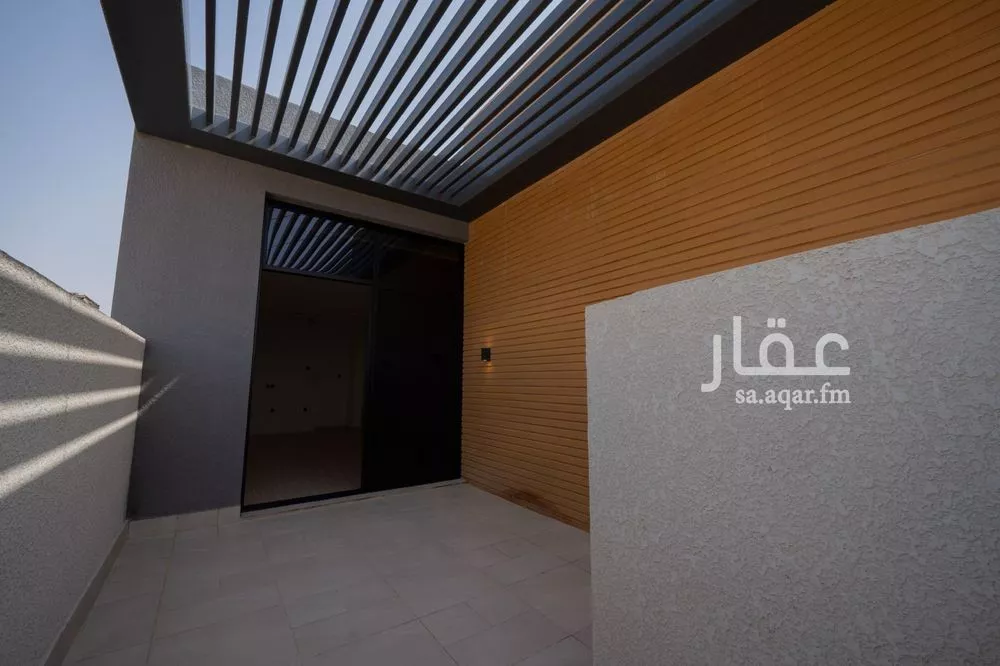 دور 3 غرف في العليا 8