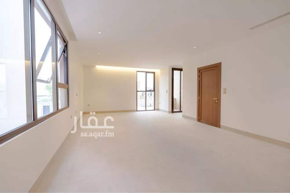 دور 4 غرف في النرجس 8